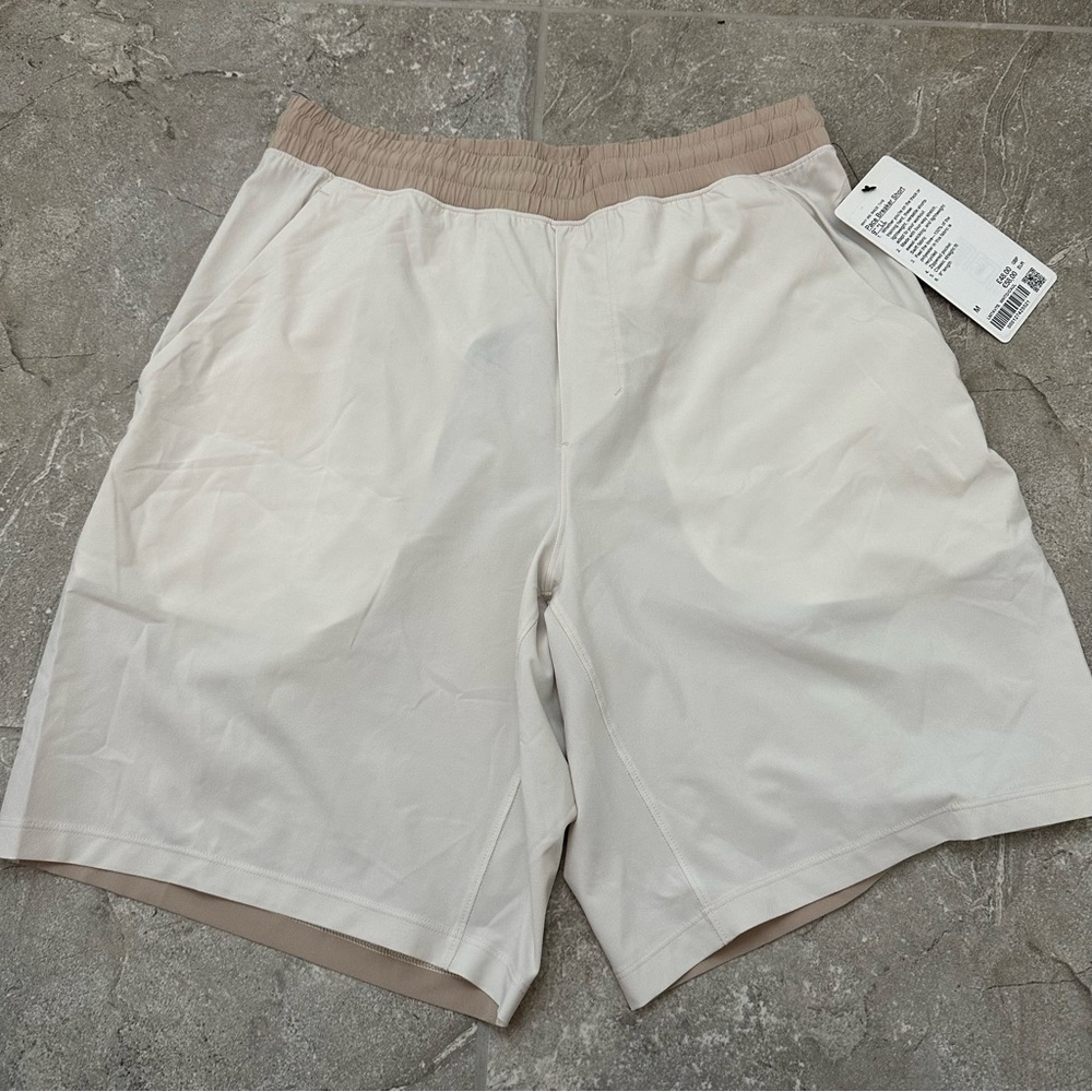 NWT Lululemon Pace Breaker Short 9"  Linerless Men's Size Medium M